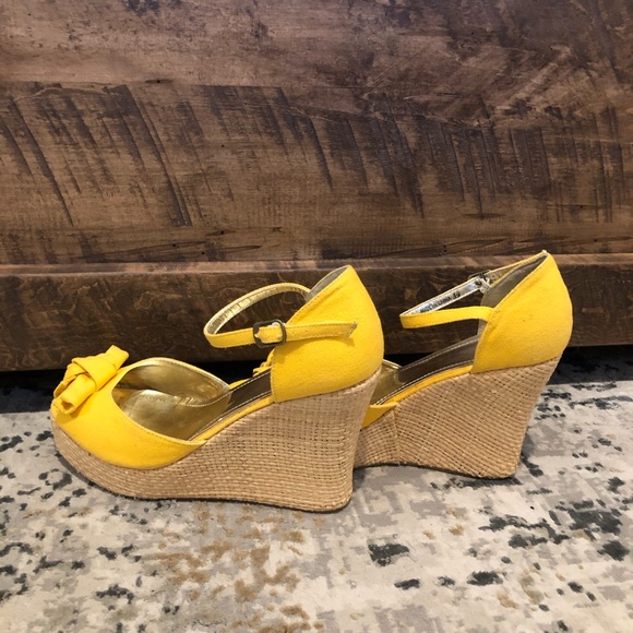 Call it spring peep toe wedges - Picture 4 of 7